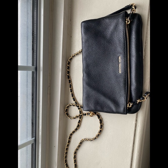 Michael Kors black leather bag - Picture 1 of 2